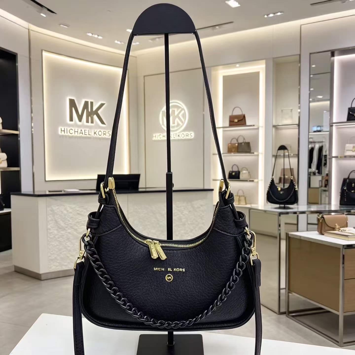 Luxury Bags Michael Kors - 2026 Michael Kors Ladies' Classic Fashion