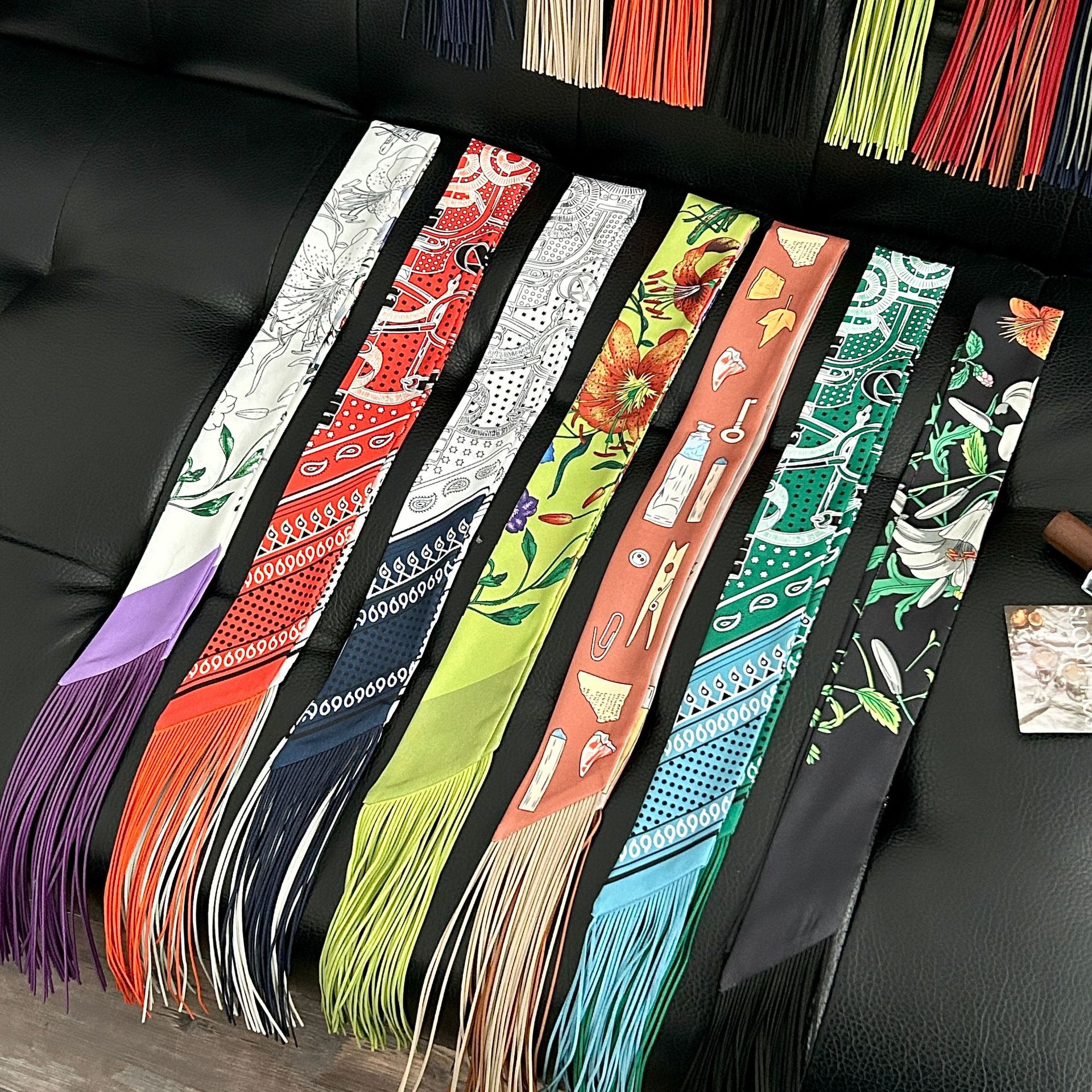 Luxury Tassel Skinny Scarf for - Luxury Bags Duffle avaliação e preço