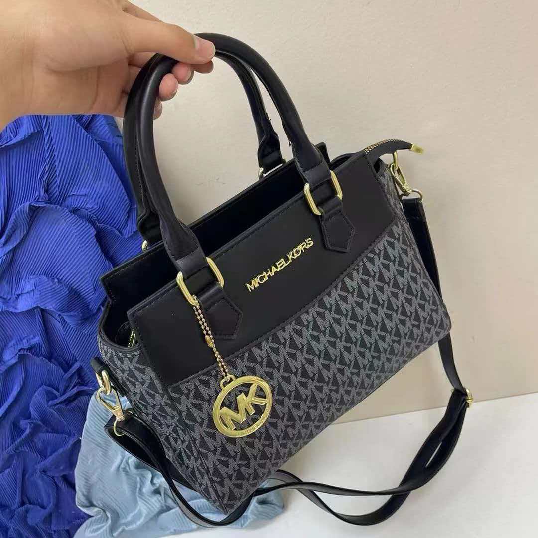 Michael Kors Women's Luxury Li - Luxury Bags Michael Kors avaliação e preço