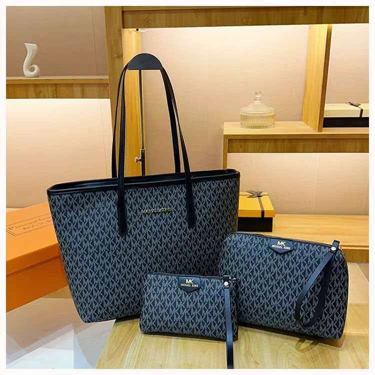 Michael Kors Jet Set Travel Pr - Luxury Bags Michael Kors avaliação e preço