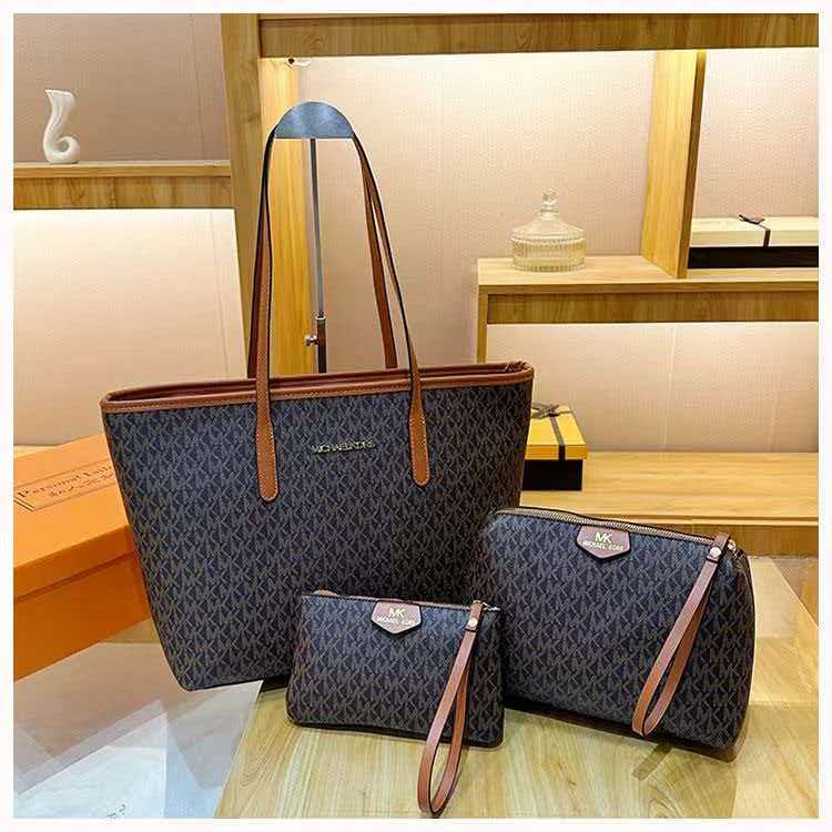 Michael Kors Jet Set Travel Pr - Luxury Bags Michael Kors avaliação e preço