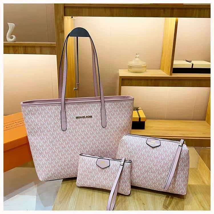 Michael Kors Jet Set Travel Pr - Luxury Bags Michael Kors avaliação e preço