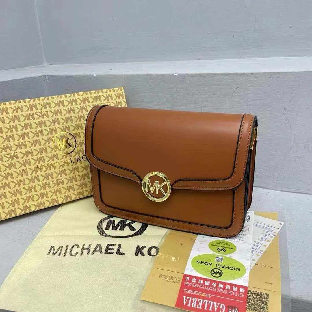 Michael Kors Jet Set Travel Pr - Luxury Bags Michael Kors avaliação e preço