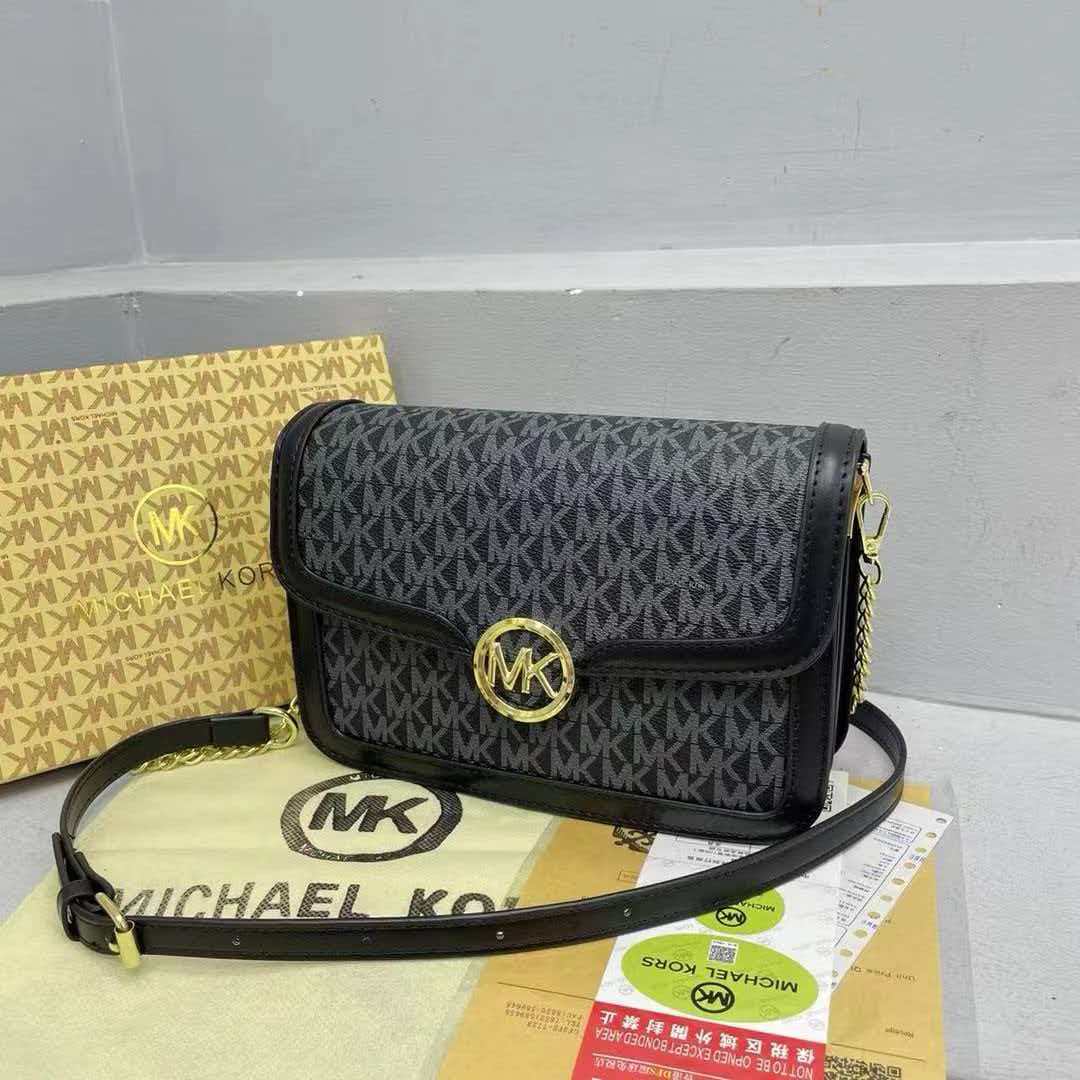 Michael Kors Jet Set Travel Pr - Luxury Bags Michael Kors avaliação e preço